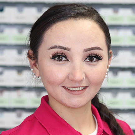 Fereshta Rahimi - Zahnmedizinische Fachangestellte für Kieferorthopädie